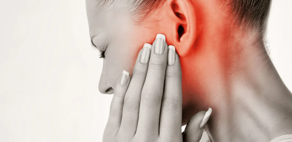 Veja quais são os mitos e verdades sobre a dor de ouvido