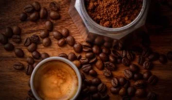Armazene o pó de café corretamente para manter o aroma