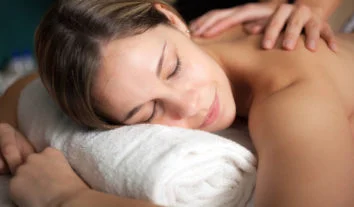 Ciência comprova: a massagem pode ser uma grande aliada contra a dor