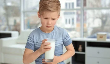 Intolerância à lactose: o que é, quais os sintomas e como lidar