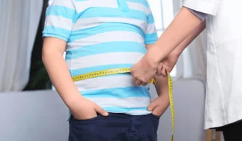 Como ajudar uma criança com obesidade e sobrepeso