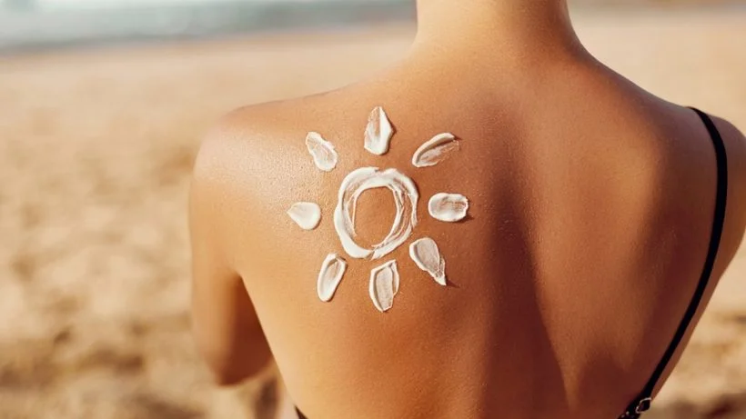 Como cuidar da pele no verão e evitar danos