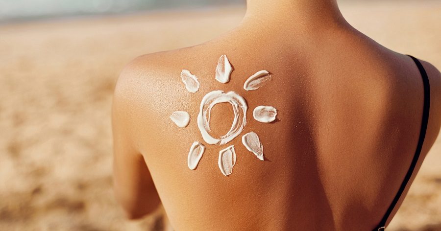 Como cuidar da pele no verão e evitar danos