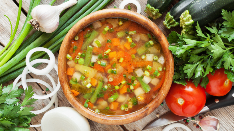 Como fazer sopa de legumes e quais são seus benefícios