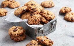 Saudável e delicioso: confira essa receita de cookies de granola e seus benefícios