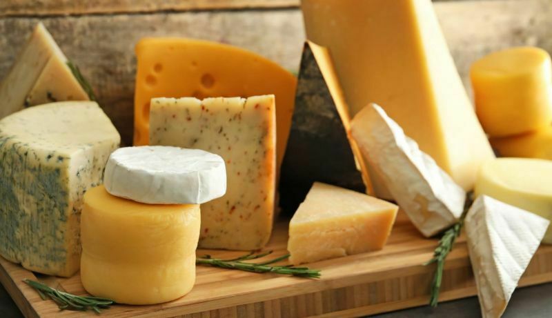 Como o queijo pode fazer parte de uma alimentação saudável?
