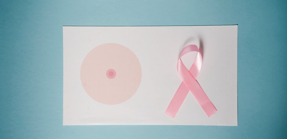 Outubro Rosa: 4 formas de apoiar a causa do câncer de mama