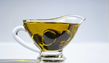 Azeite de oliva: 12 lotes são considerados impróprios para consumo; veja quais