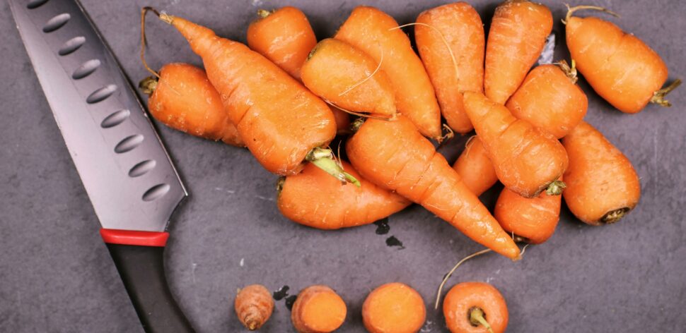 Cenoura faz bem para os olhos? Veja benefícios da raiz para a saúde
