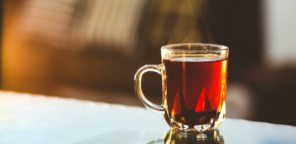 Chá de goiabeira: quais os benefícios e como preparar?