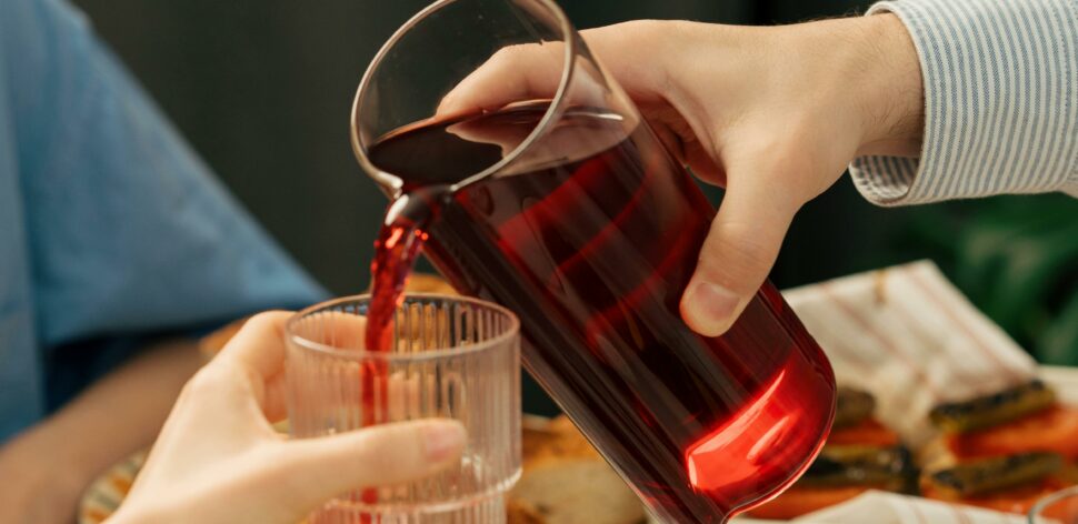 Suco de uva pode ser mais benéfico do que o vinho tinto? Veja estudo