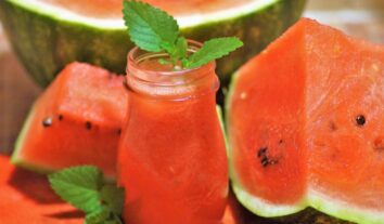 Suco de melancia, hortelã e chia pode aumentar imunidade; veja receita