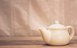 Chá de erva-de-bugre: conheça a bebida, como preparar e seus benefícios