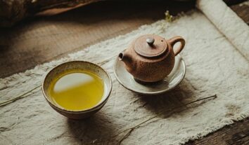 Chá de ora-pro-nóbis: como preparar e qual o jeito certo de consumir?
