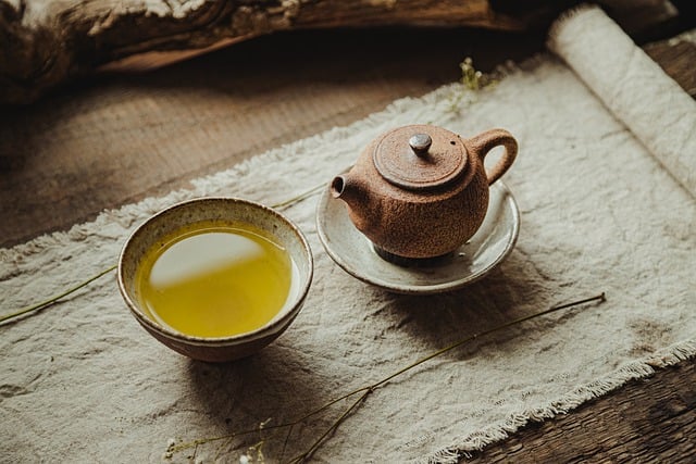 Chá de ora-pro-nóbis: como preparar e qual o jeito certo de consumir?