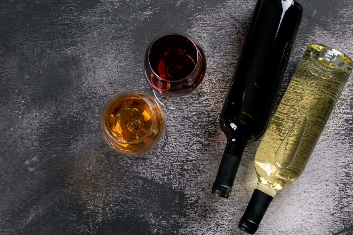 Especialista elenca algumas frases comuns sobre o consumo de álcool (Foto: Freepik).