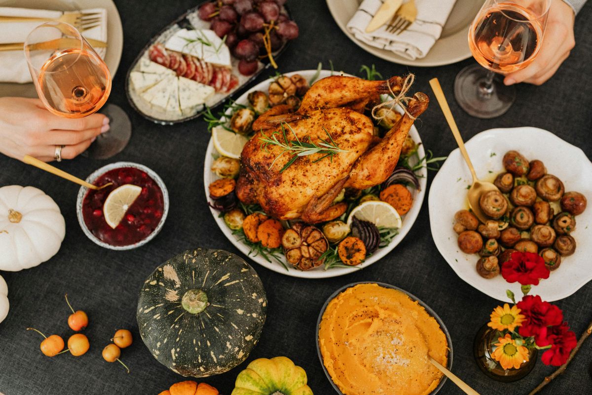 Aprenda a fazer o frango assado perfeito, segundo Elba Rodríguez