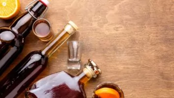 Quais são os efeitos de bebidas alcoólicas na menopausa?
