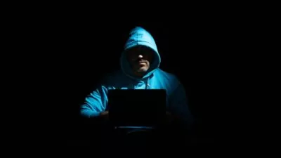 Os conteúdos de true crime podem despertar curiosidade mas também trazer riscos emocionais que exigem atenção para evitar impactos silenciosos na saúde mental | Imagem: Pexels